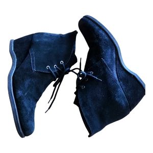 Black Comfort Bootie Size 9.5 Suede Leather Wedge The Flexx